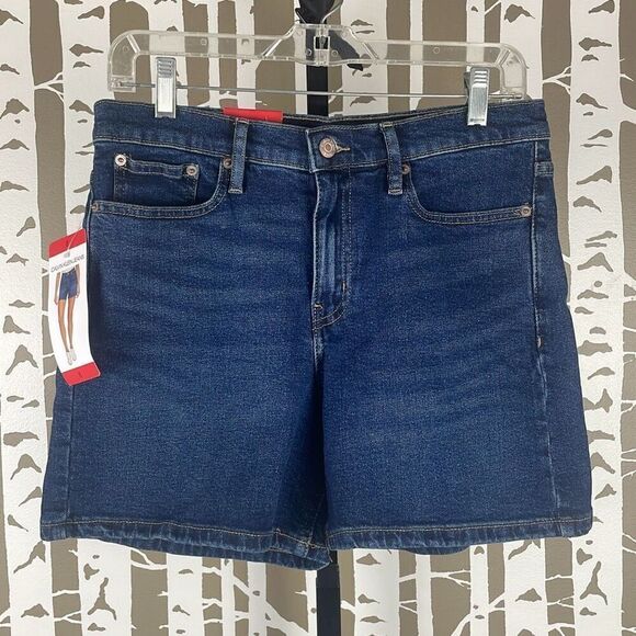 Calvin Klein 5” Inseam Jean Shorts NEW 8 - Picture 1 of 8